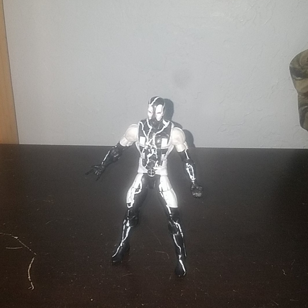 Marvel legends back in black deadpool